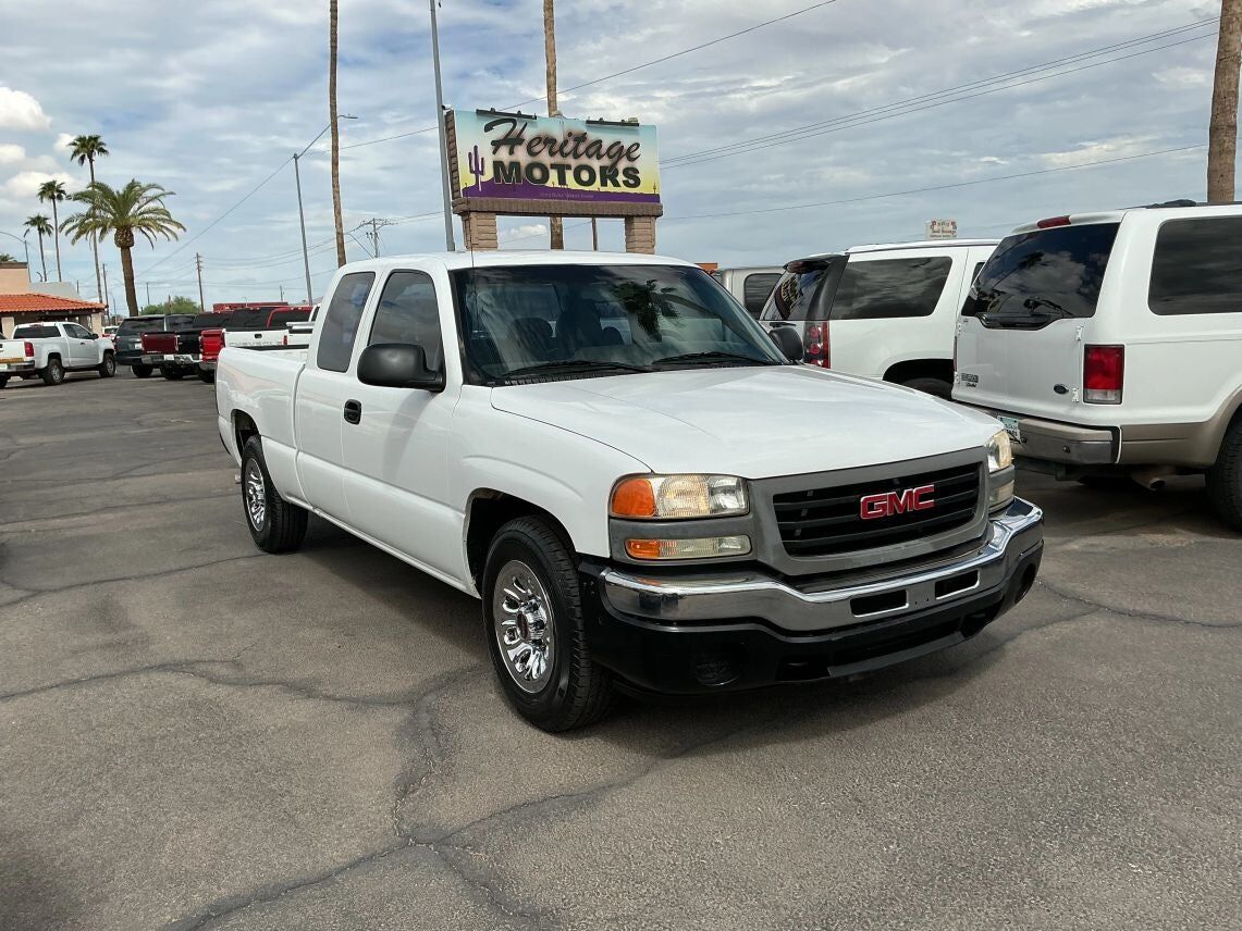 2005 GMC Sierra