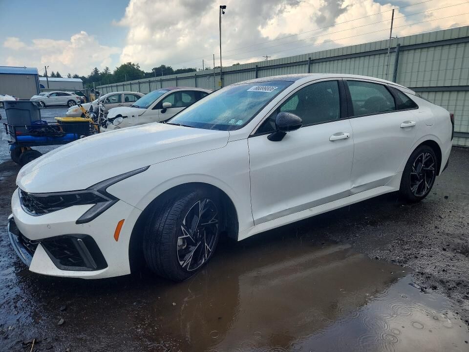 2025 KIA K5