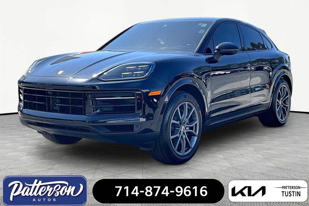 2024 PORSCHE Cayenne