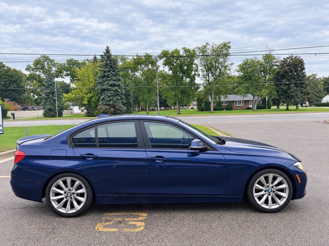 2016 BMW 320i