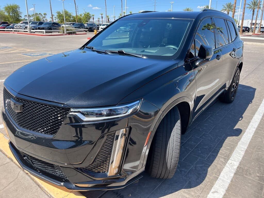 2022 CADILLAC XT6