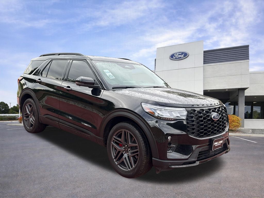 2025 FORD Explorer