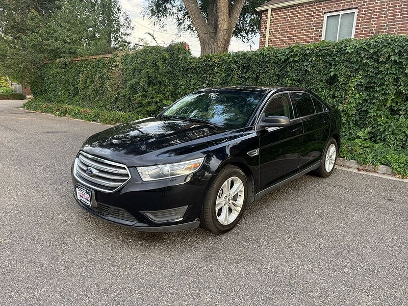 2018 FORD Taurus