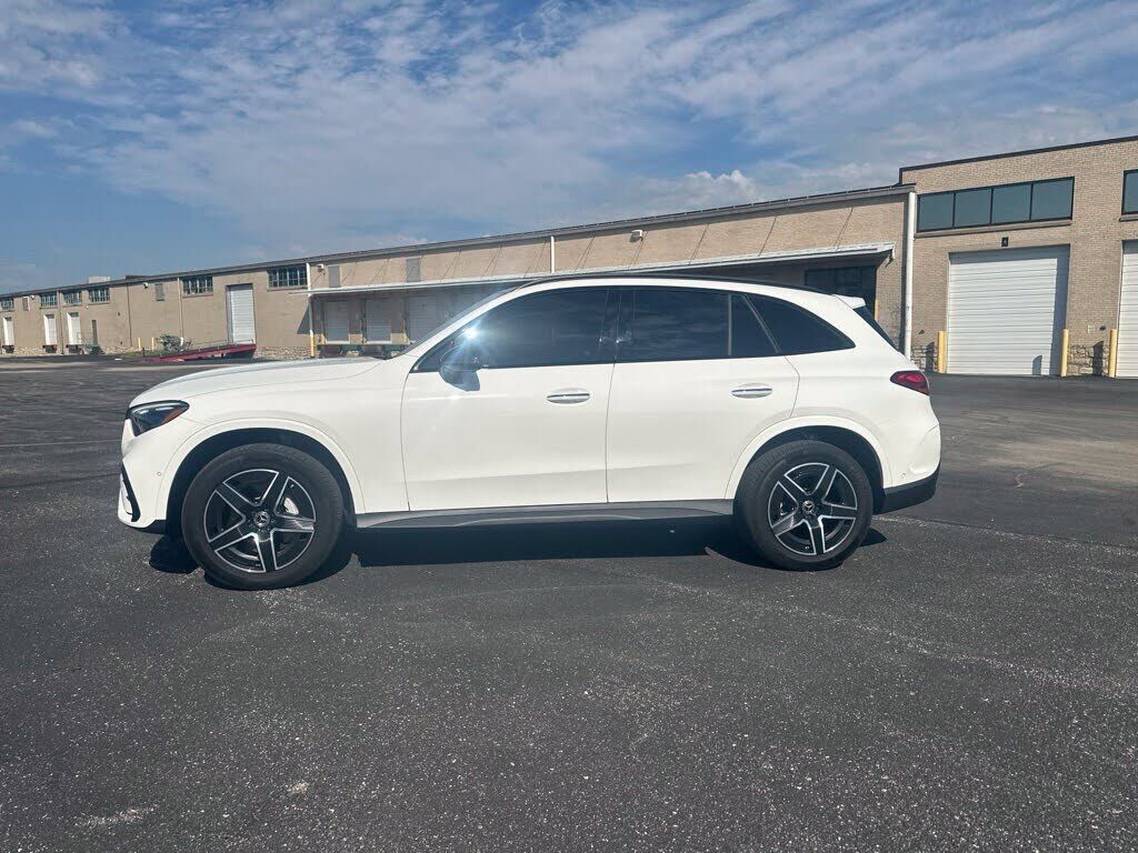 2024 Mercedes-Benz GLC-Class