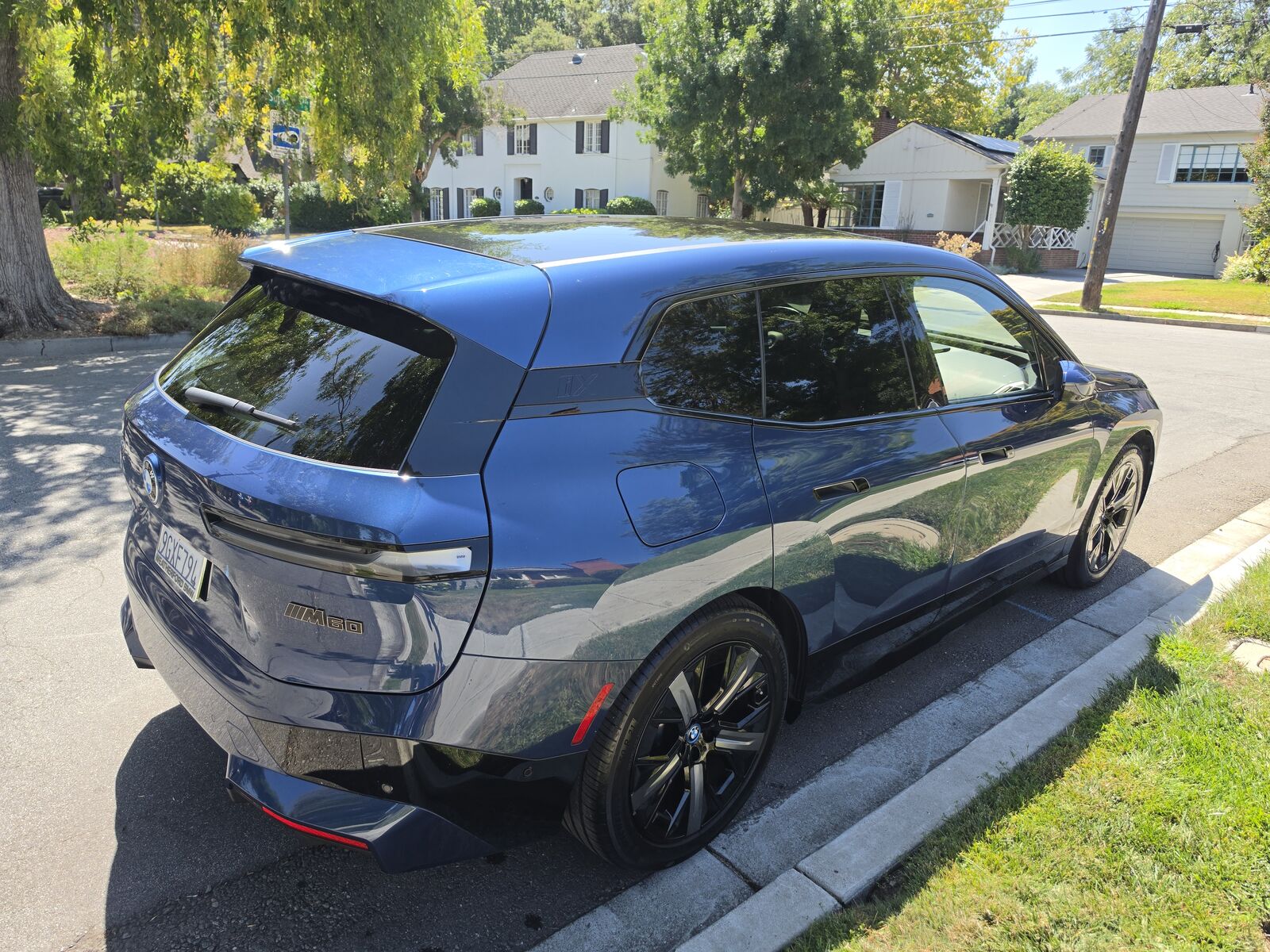 2023 BMW iX