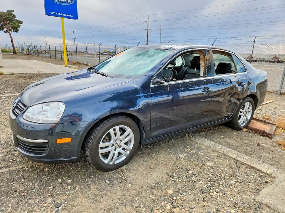 2010 VOLKSWAGEN Jetta