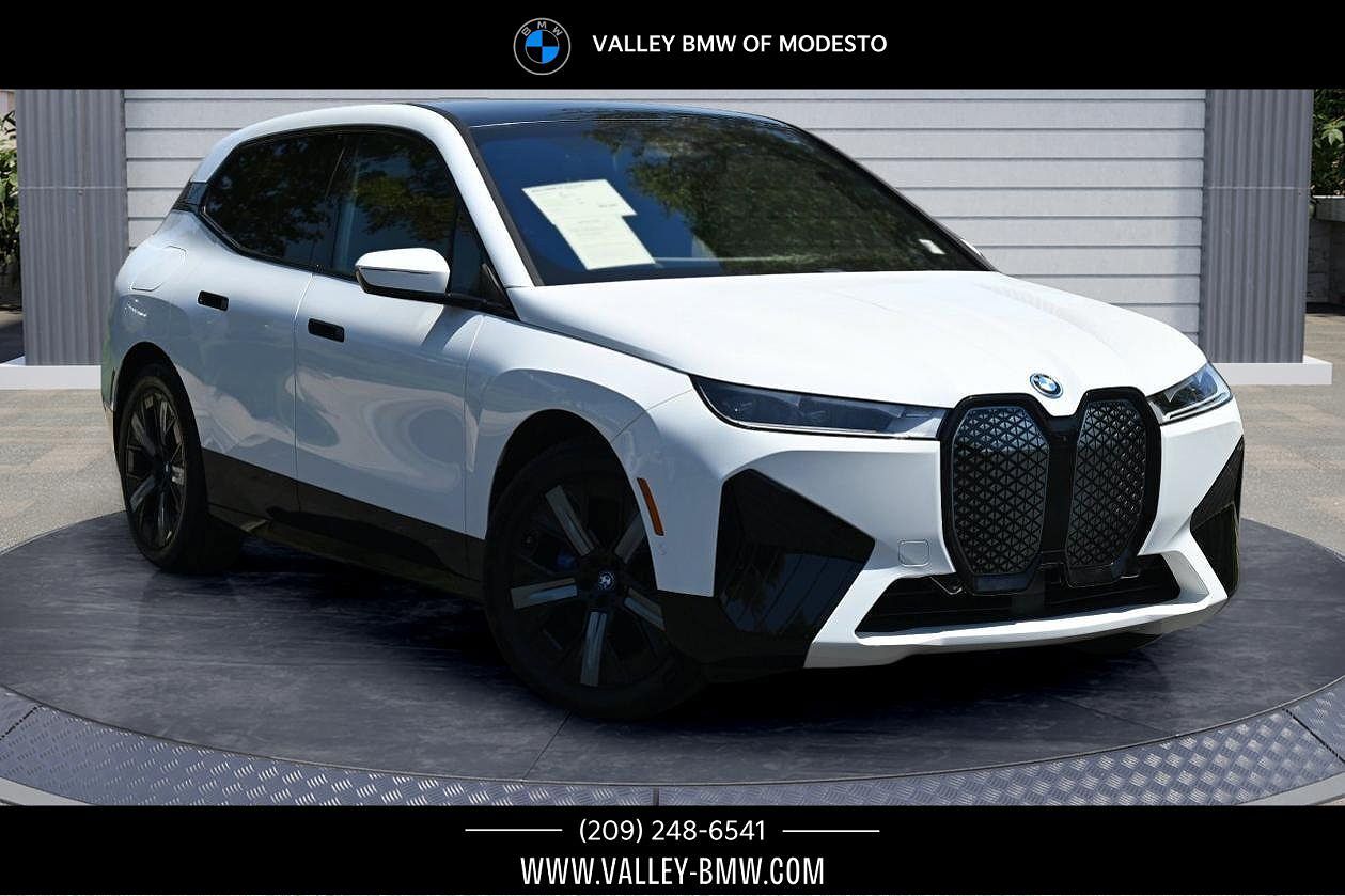 2023 BMW ix
