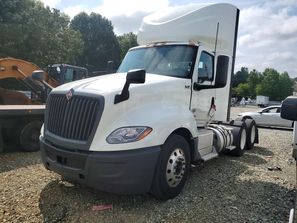 2020 INTERNATIONAL LT625