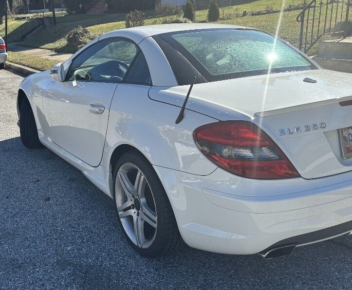 2011 Mercedes-Benz SLK-Class