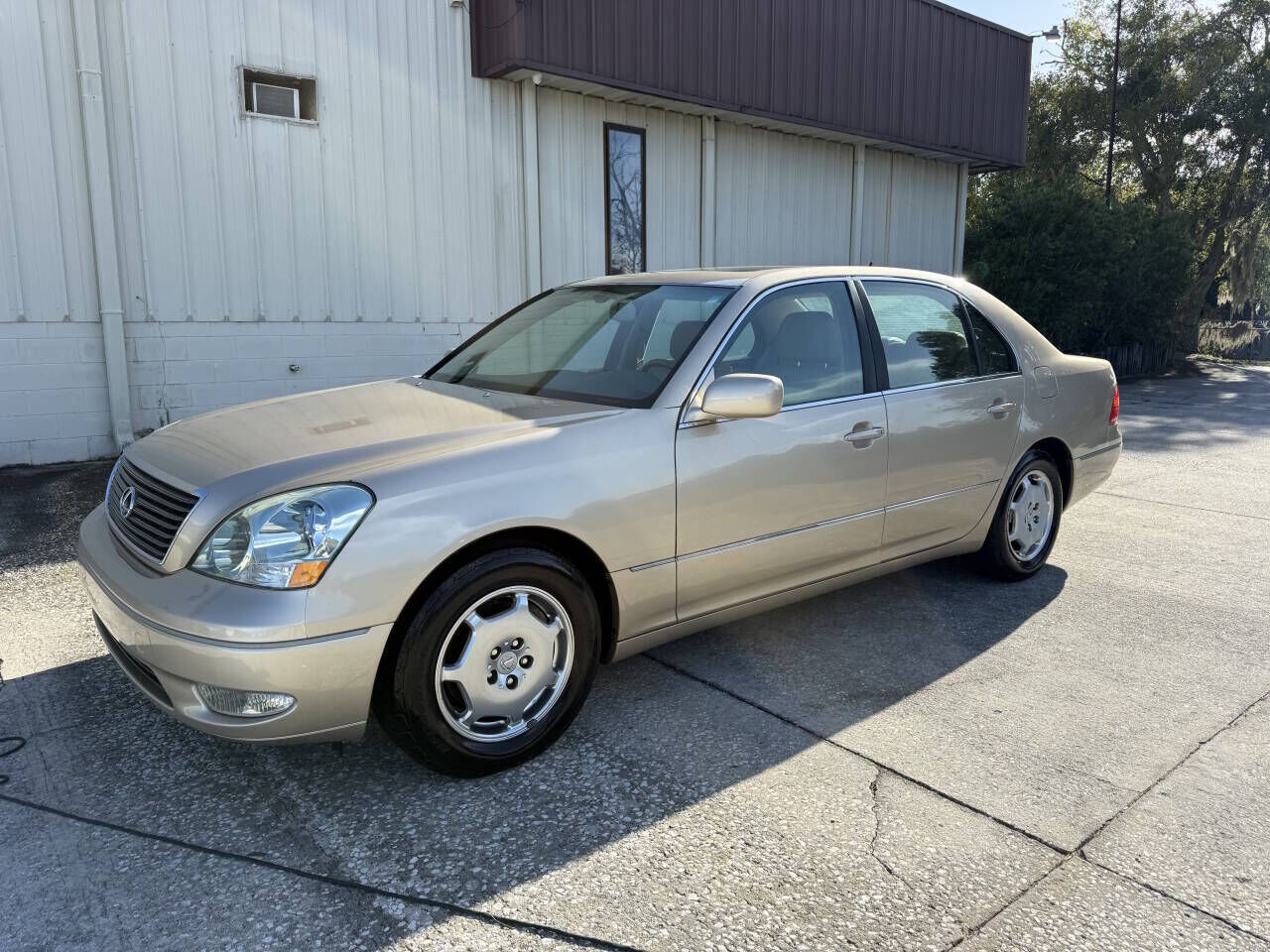 2002 LEXUS LS