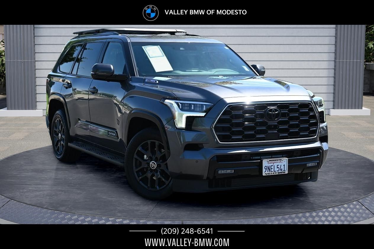 2024 TOYOTA Sequoia