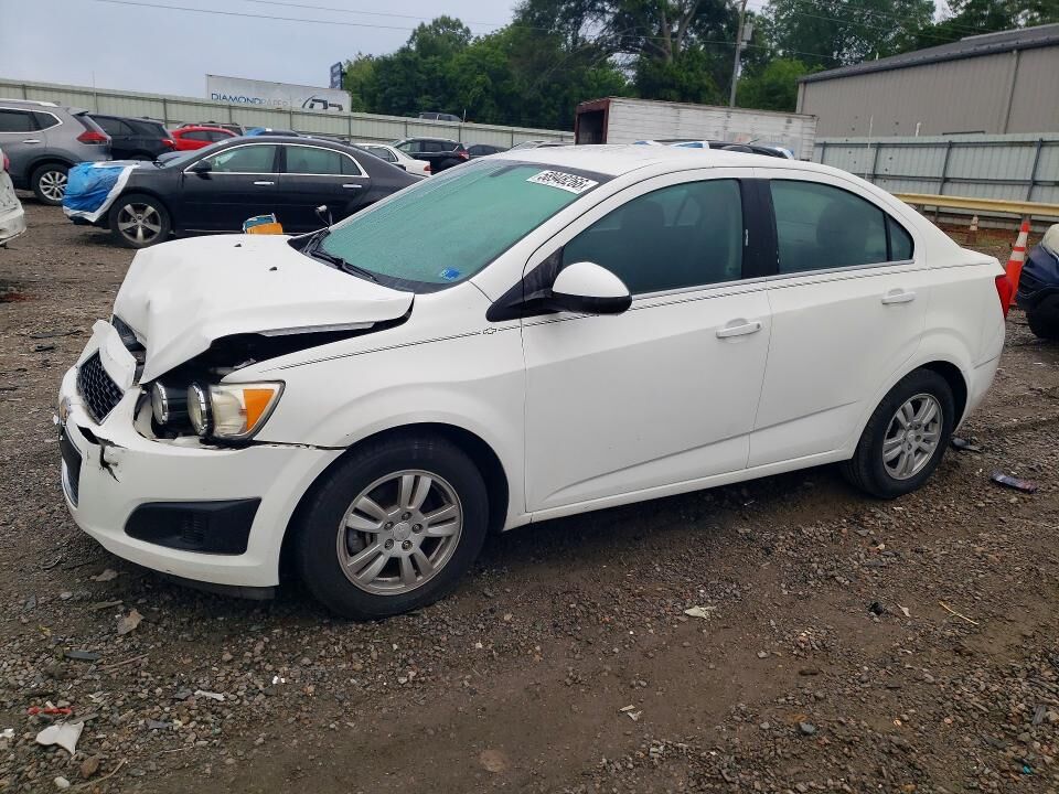 2016 CHEVROLET Sonic