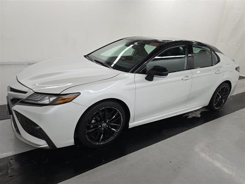 2021 TOYOTA Camry