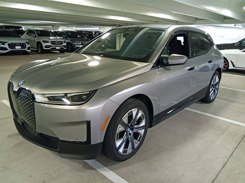 2024 BMW ix