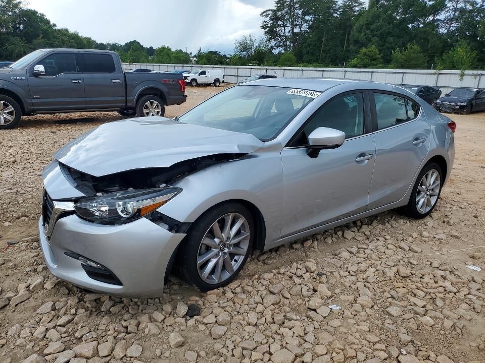 2017 MAZDA Mazda3