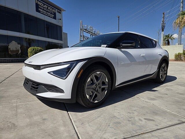 2026 KIA EV6