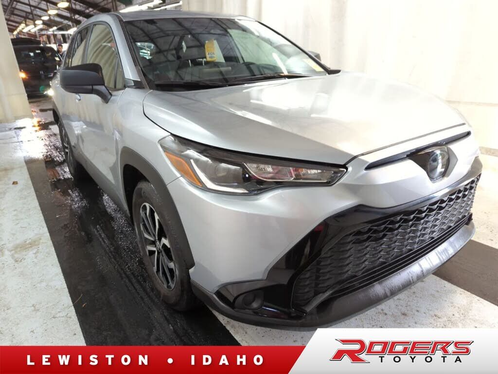 2024 TOYOTA COROLLA