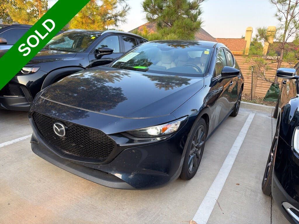 2024 MAZDA Mazda3