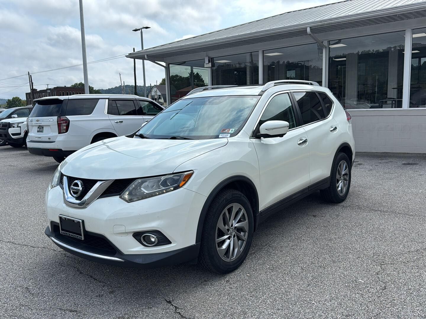 2015 NISSAN Rogue
