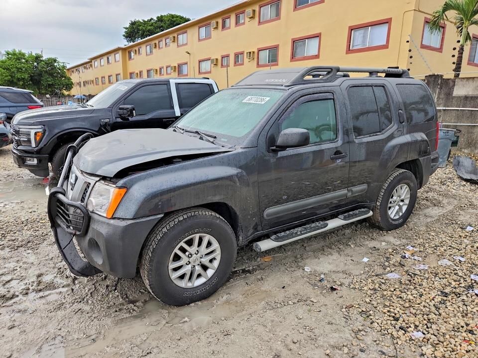 2015 NISSAN Xterra