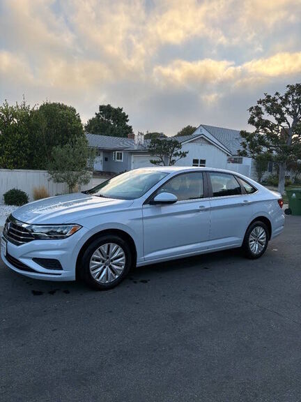2019 VOLKSWAGEN Jetta