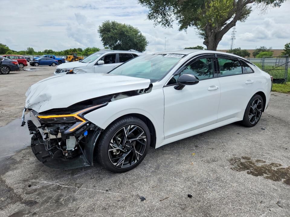 2025 KIA K5