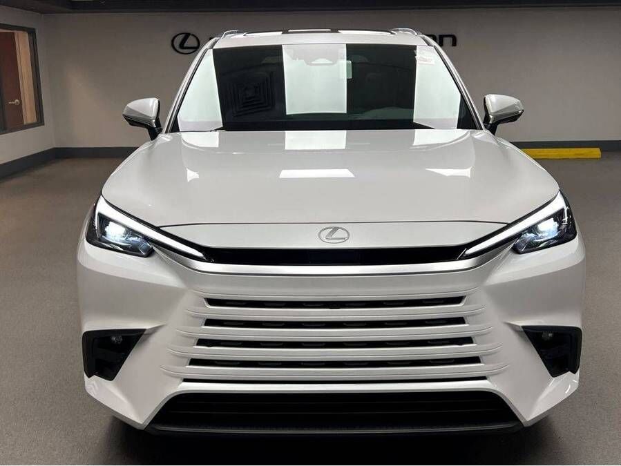 2026 LEXUS TX