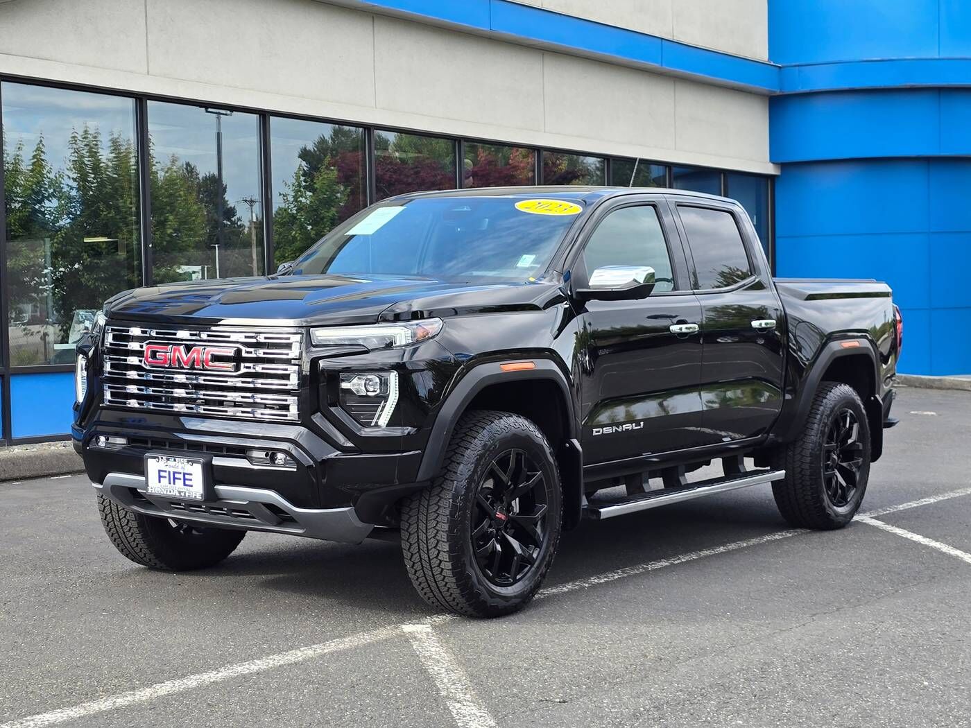 2023 GMC Canyon