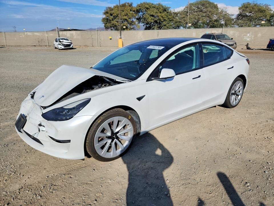 2022 TESLA Model 3