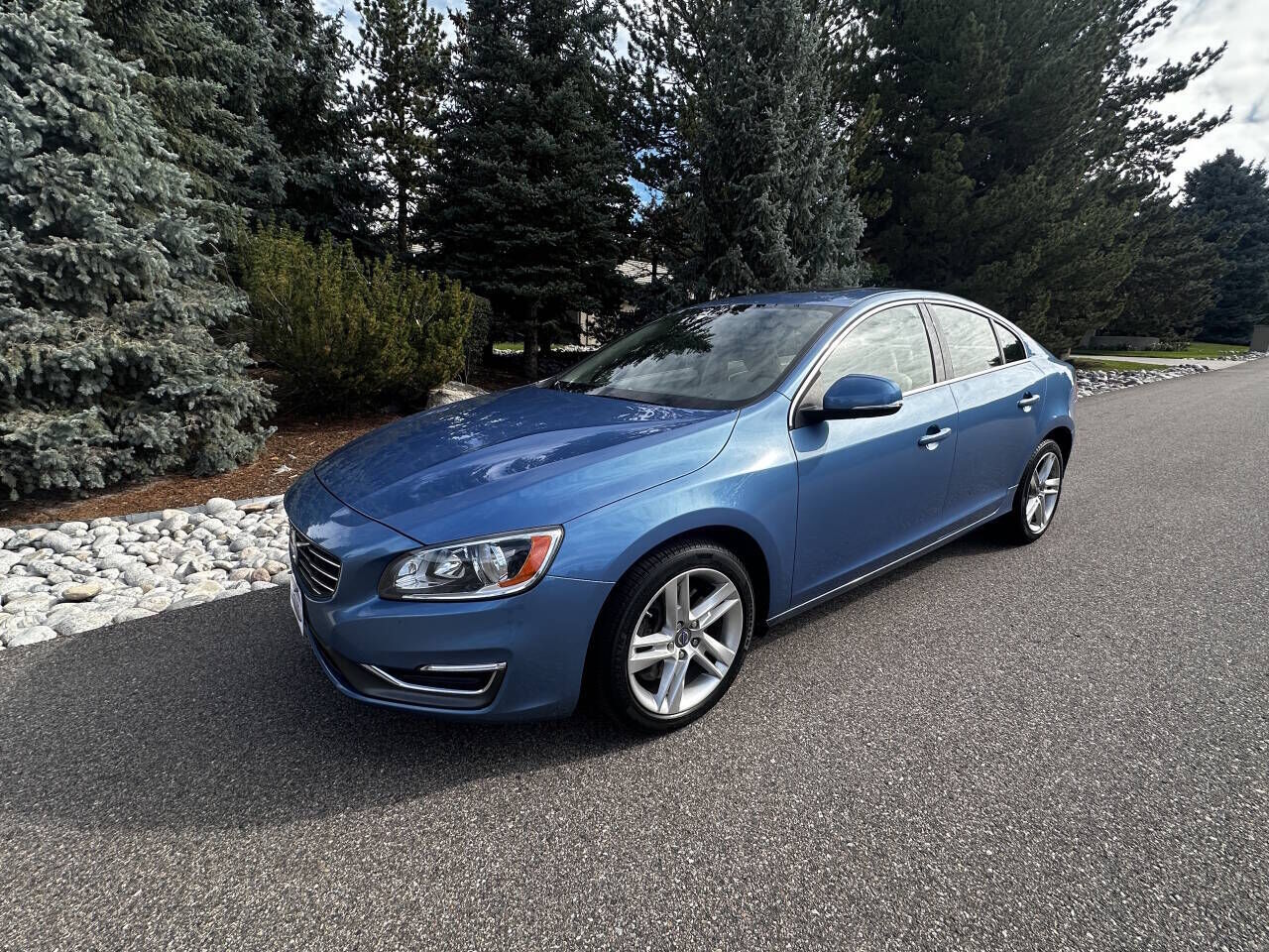 2014 VOLVO S60