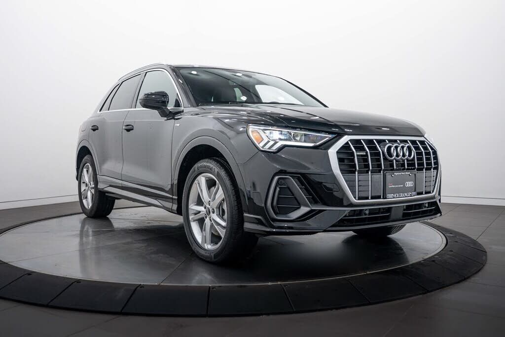 2024 AUDI Q3