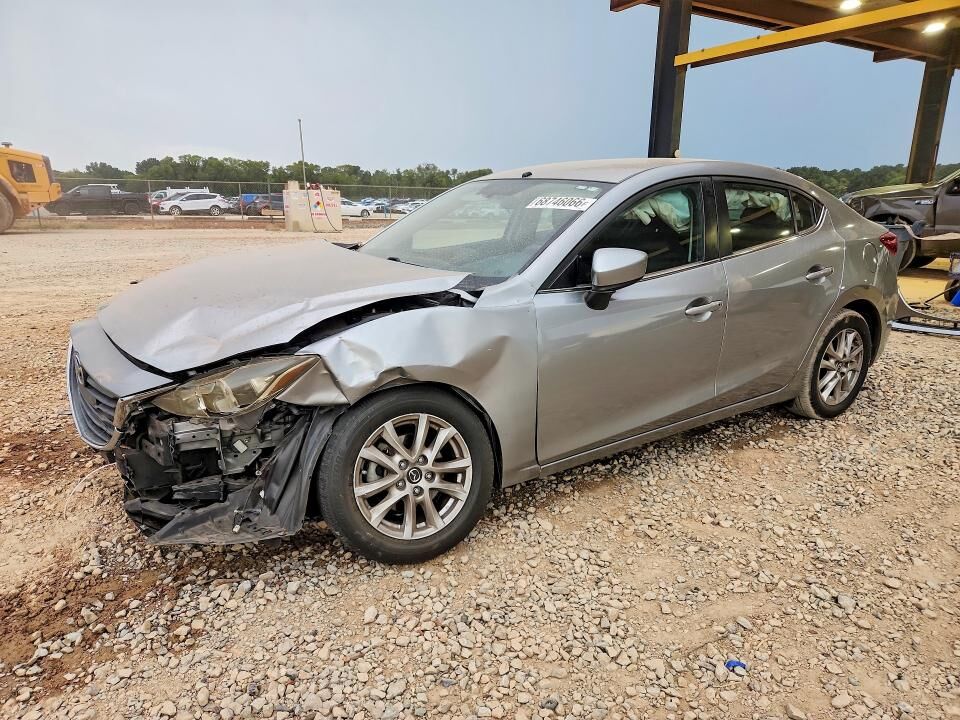 2016 MAZDA Mazda3