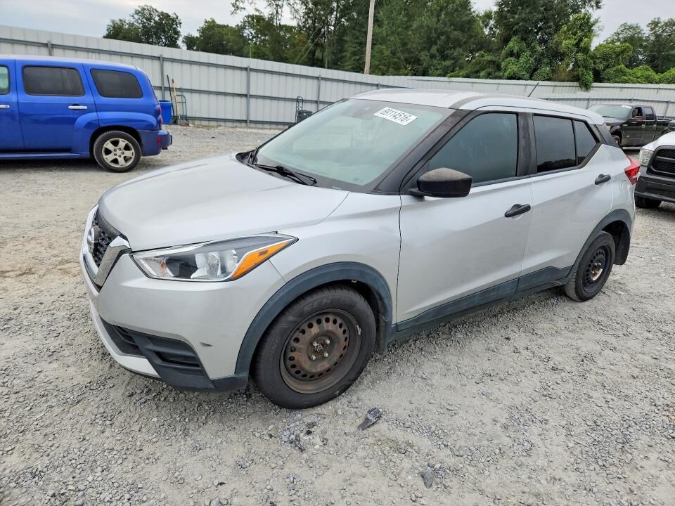 2020 NISSAN Kicks