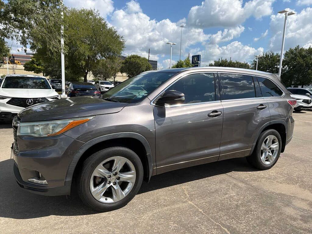 2015 TOYOTA Highlander