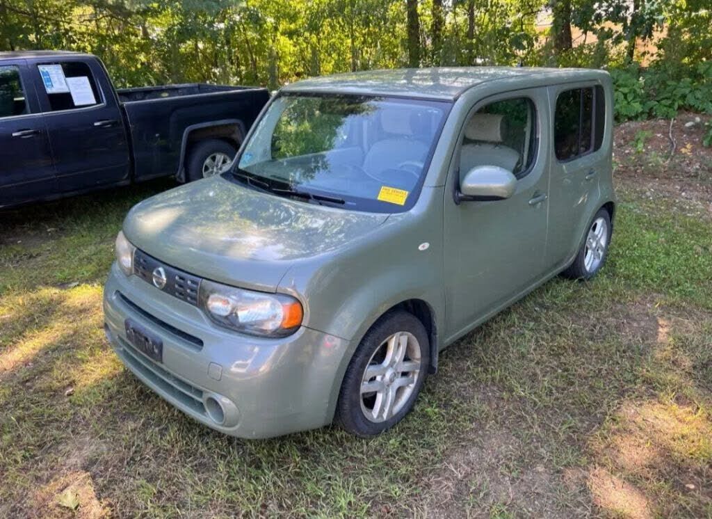 2010 NISSAN Cube