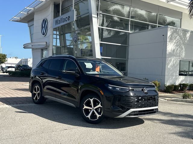2026 VOLKSWAGEN Tiguan