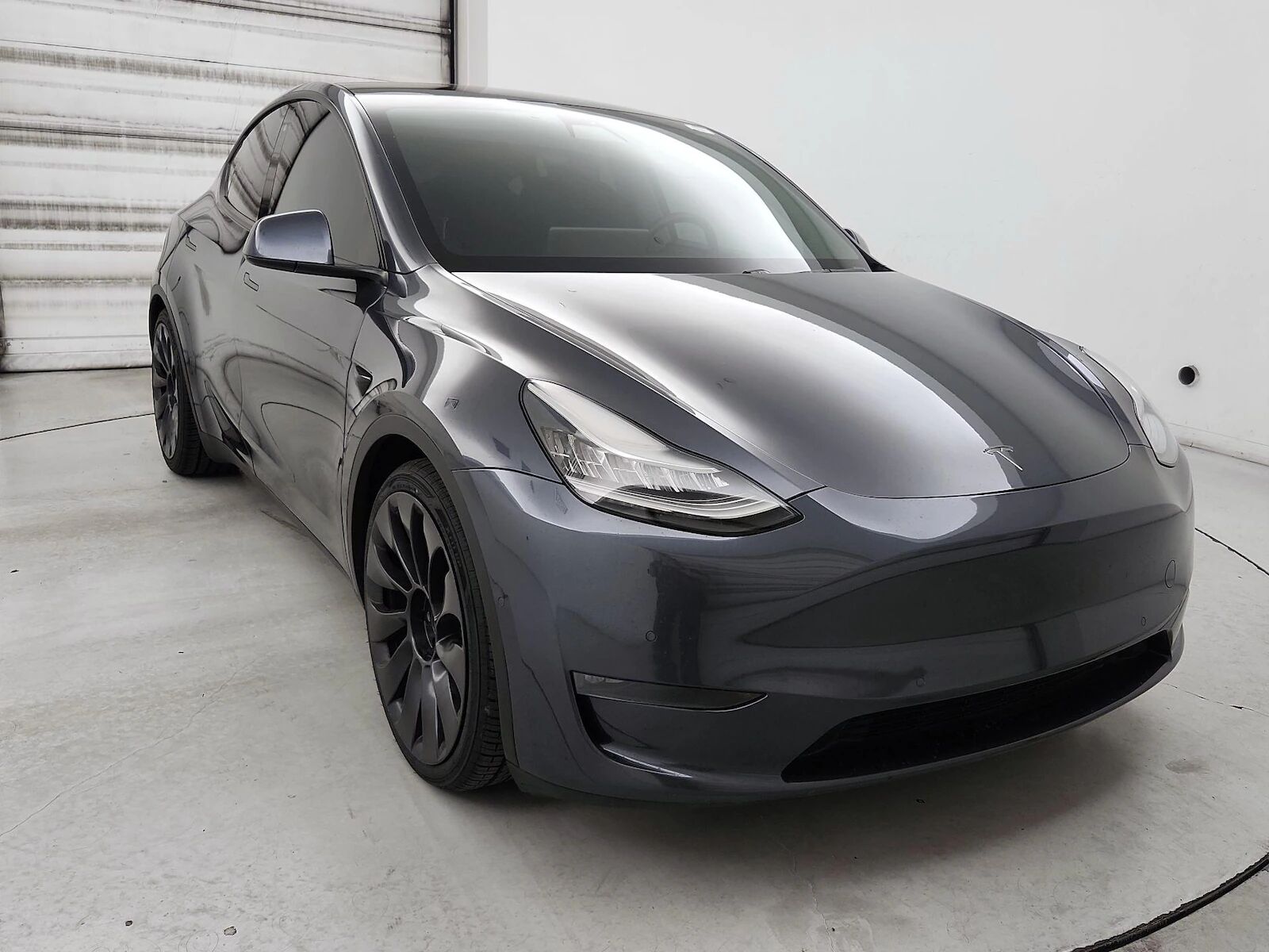 2020 TESLA Model Y