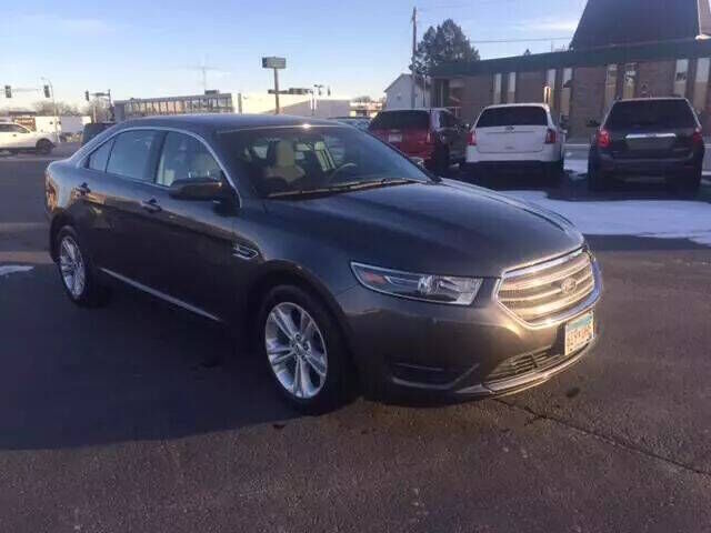 2016 FORD Taurus
