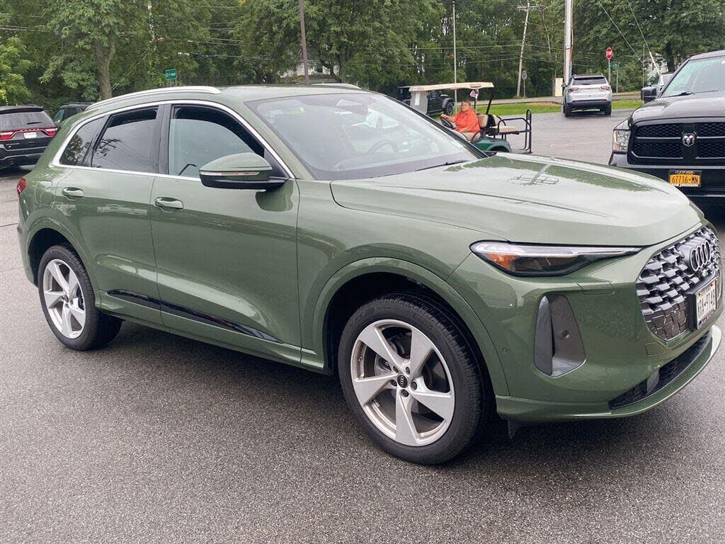 2025 AUDI Q5