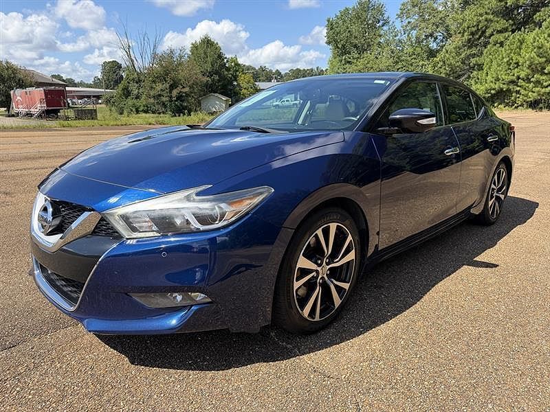 2017 NISSAN Maxima