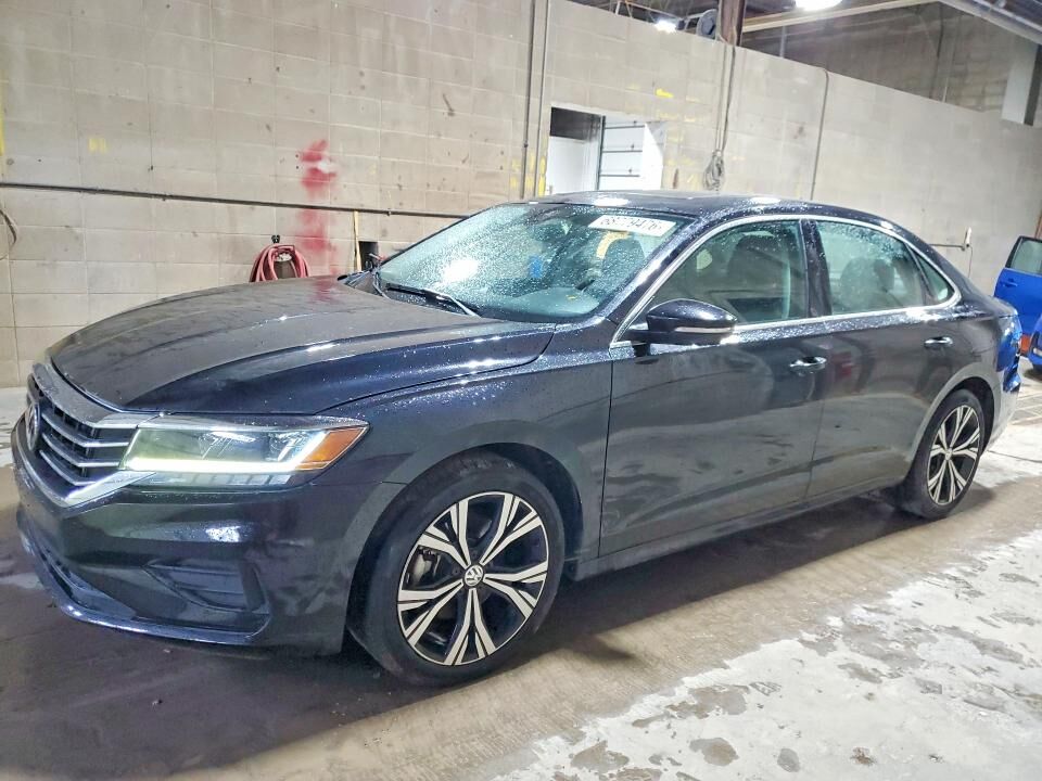 2022 VOLKSWAGEN Passat