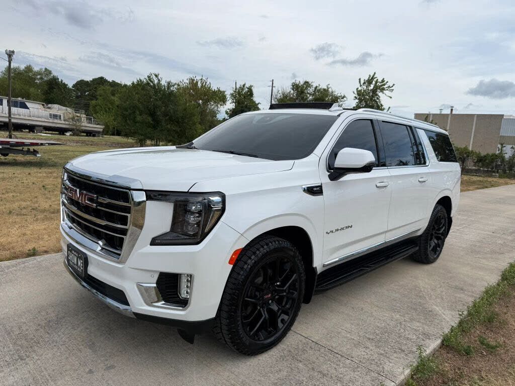 2023 GMC Yukon XL