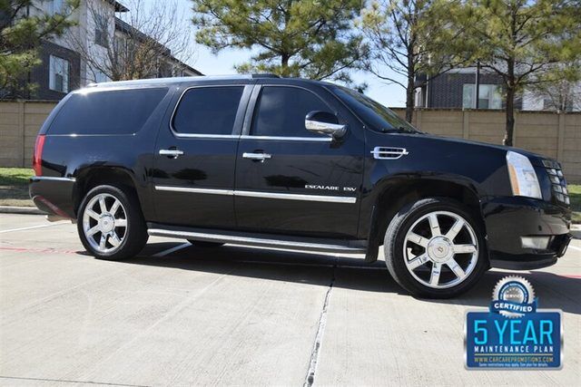 2013 CADILLAC Escalade