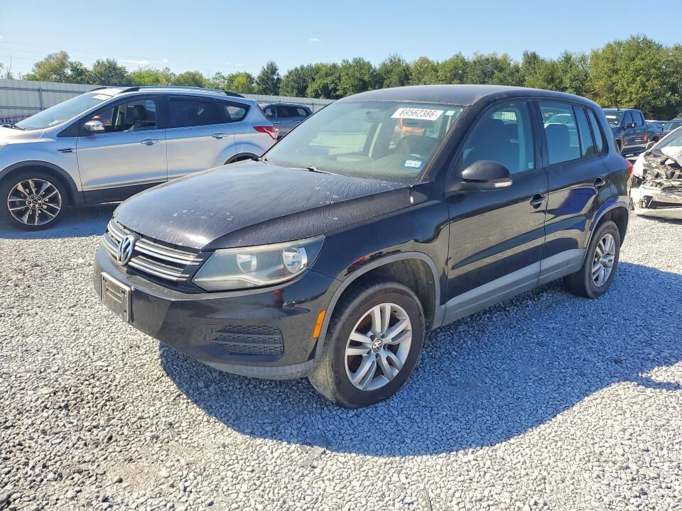 2013 VOLKSWAGEN Tiguan