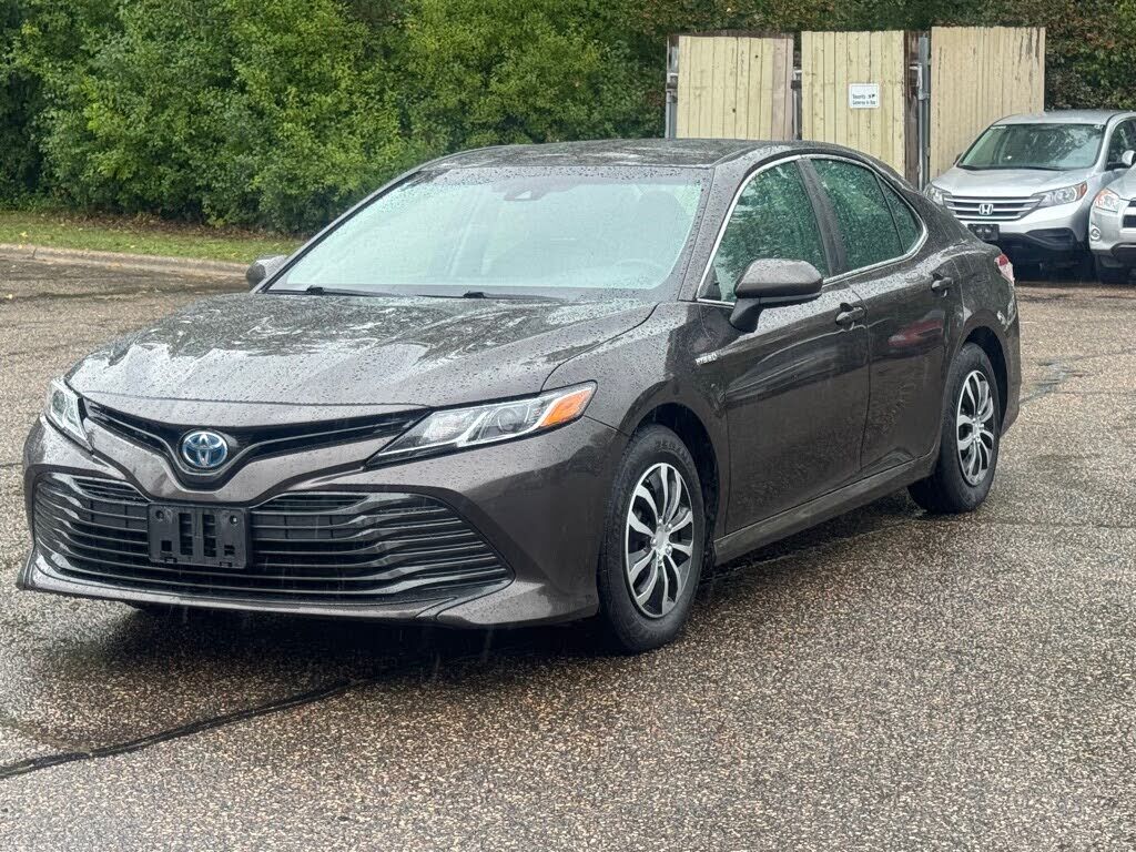 2018 TOYOTA Camry