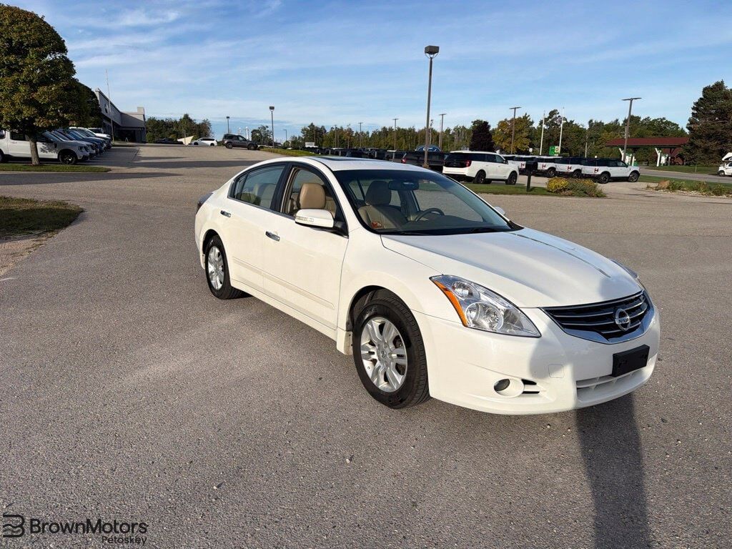 2010 NISSAN Altima