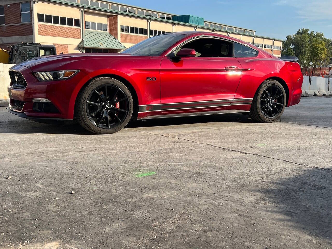 2017 FORD Mustang