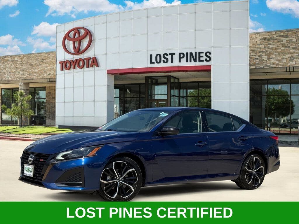 2024 NISSAN Altima