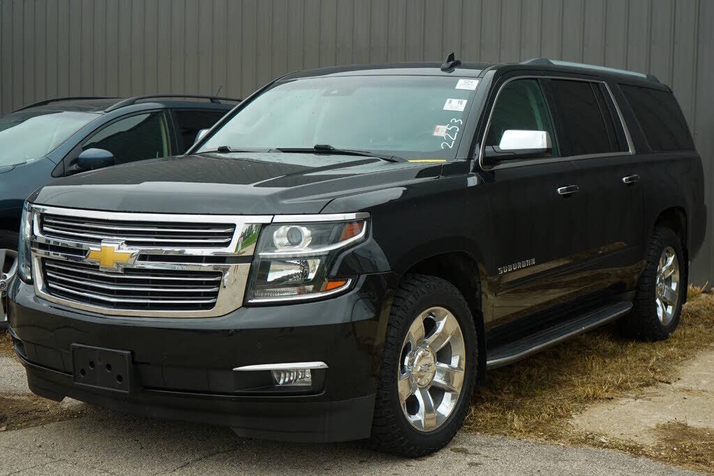 2017 CHEVROLET Suburban