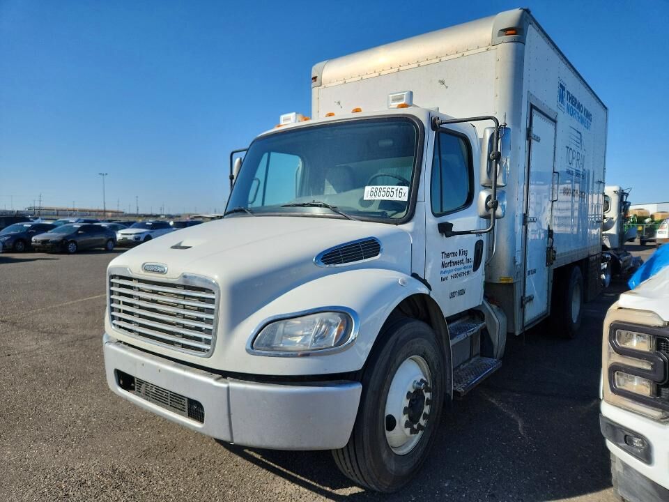 2016 FREIGHTLINER M2
